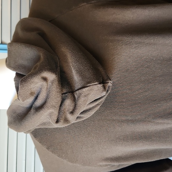 Uniqlo Brown Hooded Sweatshirt - Picture 10 of 11